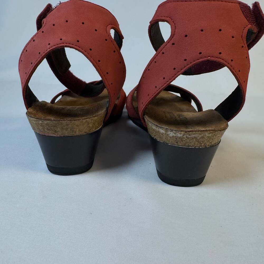 Naot Wand Red Suede Wedge Sandals EU 40 Comfort Ankle Strap Orthopedic - Picture 6 of 9